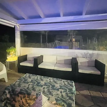 Luxury & Pool דירה Lequile