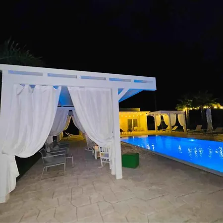 Apartmán Luxury & Pool Lequile