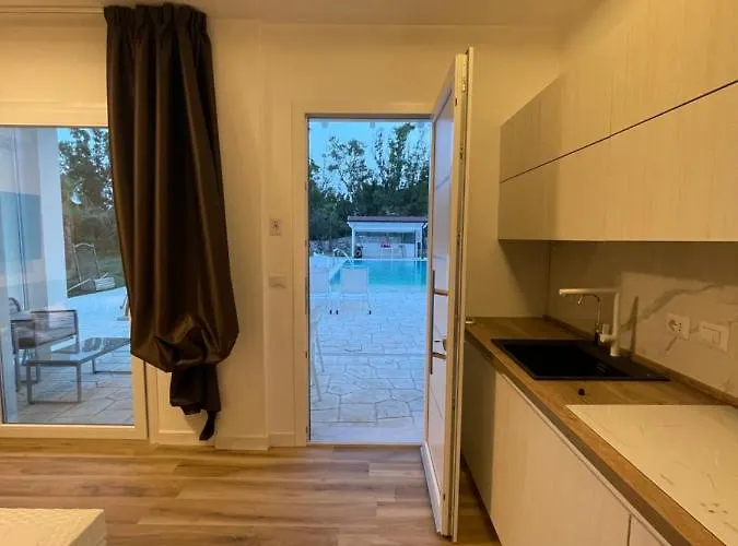 Luxury & Pool 아파트 *