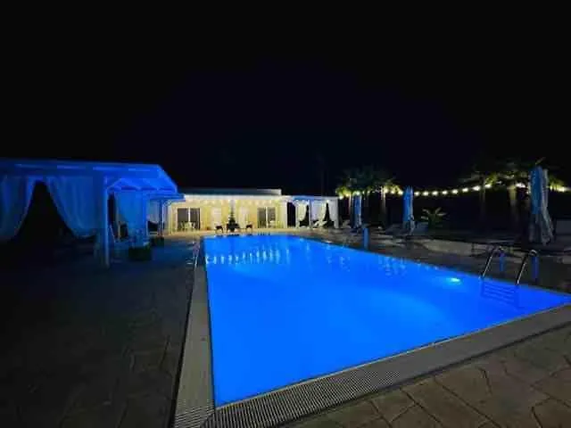 Luxury & Pool 아파트 *