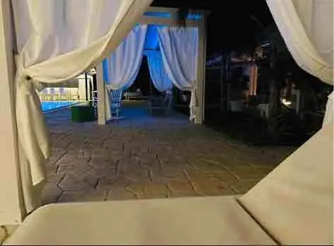 Luxury & Pool * 레퀼레