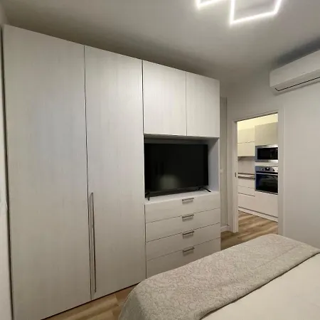 Luxury & Pool Lequile