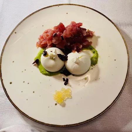 Luxury & Pool Lequile