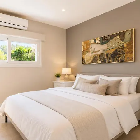 Appartement Luxury & Pool By Symphonya Luxury Lequile