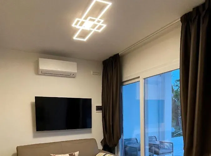 Apartmán Luxury & Pool Lequile